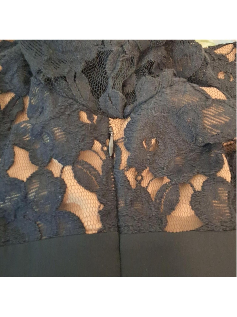 LOFT black lace midi dress with nude lining short sleeves Size 2 - Picture 5 of 7
